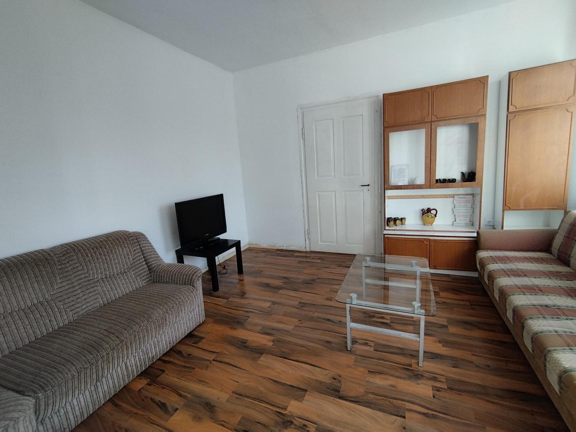 Daily Weekly Monthly Apartment Глаухау Екстериор снимка