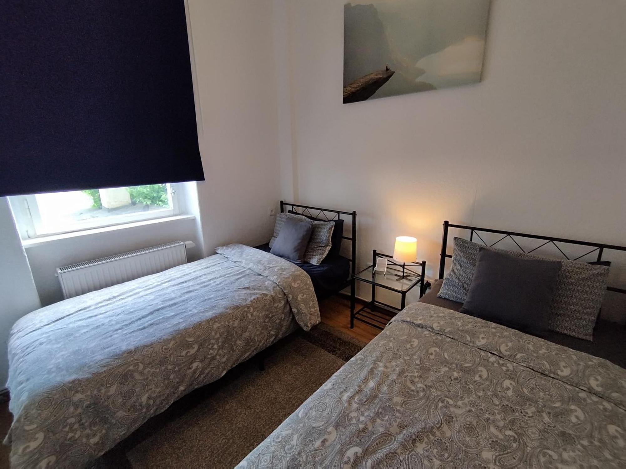 Daily Weekly Monthly Apartment Глаухау Екстериор снимка