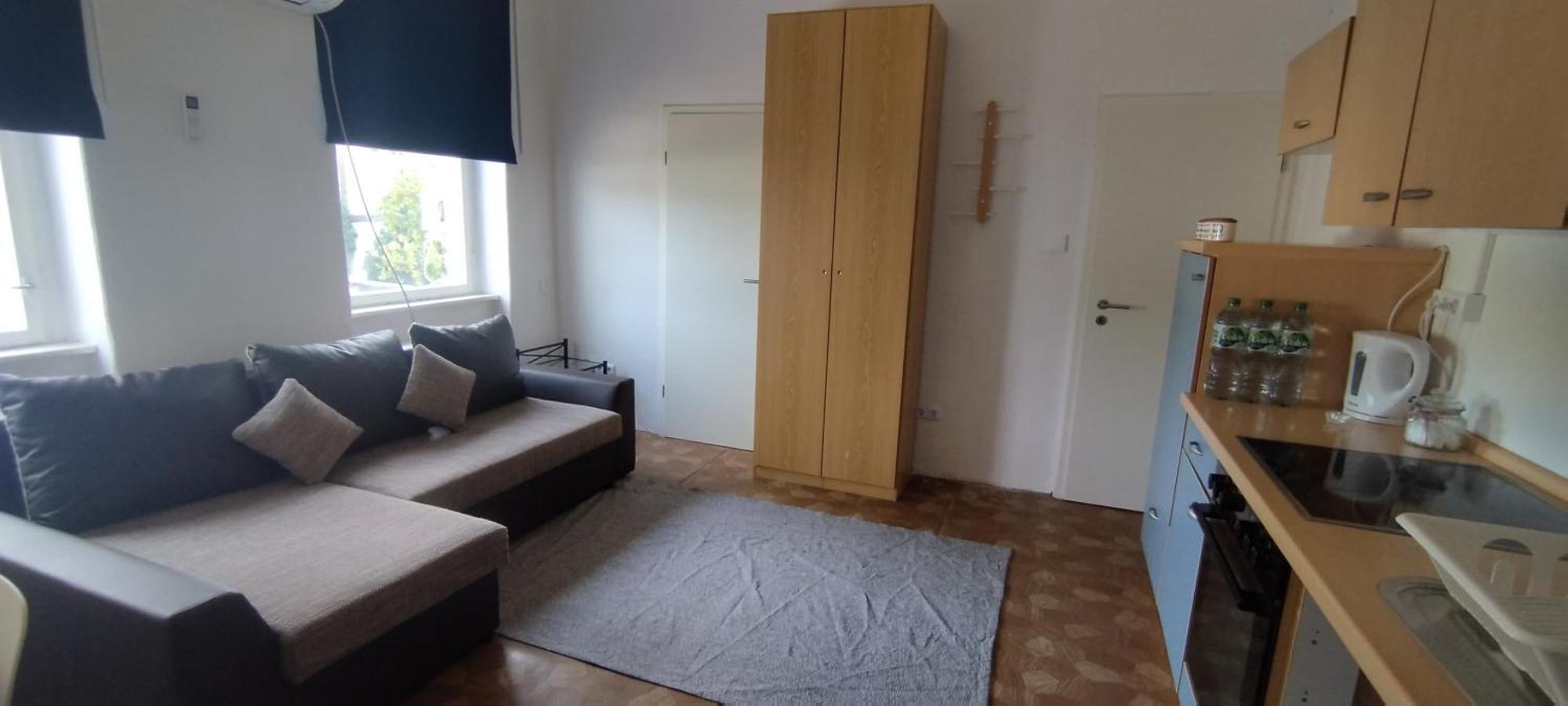 Daily Weekly Monthly Apartment Глаухау Екстериор снимка